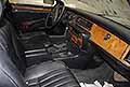 Jaguar XJ6 Serie III Sovereign anno 1986 con interni in pelle nera naturale e rivestimenti in radica