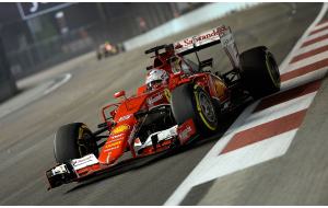 Vince il Gran Premio di Singapore la Ferrari di Sebastian Vettel