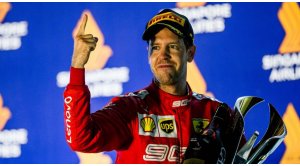 Nel Gran Premio di Singapore torna a vincere Sebastian Vettel