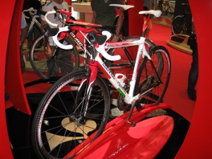Apre oggi i battenti lEICA 2011, il Salone della bici giunge alla 69 edizione