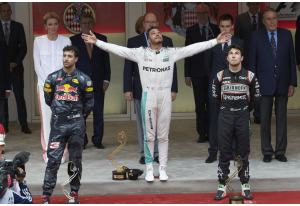 A Montecarlo vittoria incontrastata per la Mercedes di Lewis Hamilton