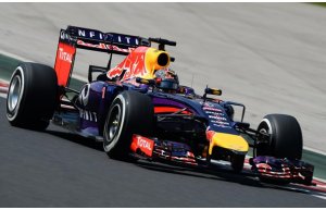 Hungaroring: vince Daniel Ricciardo per la Red Bull