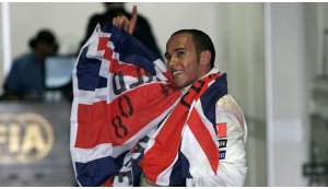 F1: Lewis Hamilton il pi veloce in tutte le sezioni