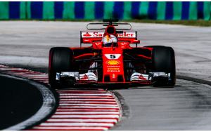 Esaltante doppietta Ferrari, Vettel gladiatore
