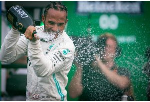 Sorprendente vittoria di Lewis Hamilton nel GP del Messico
