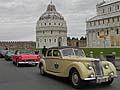 Partenza da Pisa con il passaggio della Riley Saloon 2-12 del 1952 per lAsiautoshow 2012