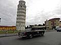 Torre di Pisa sfila la Fiat 1200 Cabriolet per lAsiautoshow 2012