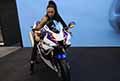 Moto Honda CBR Fireblade e sexy hostess allEicma 2021