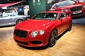 Auto lussuosa Bentley Continental GTC V8 red al New York Auto Show 2012